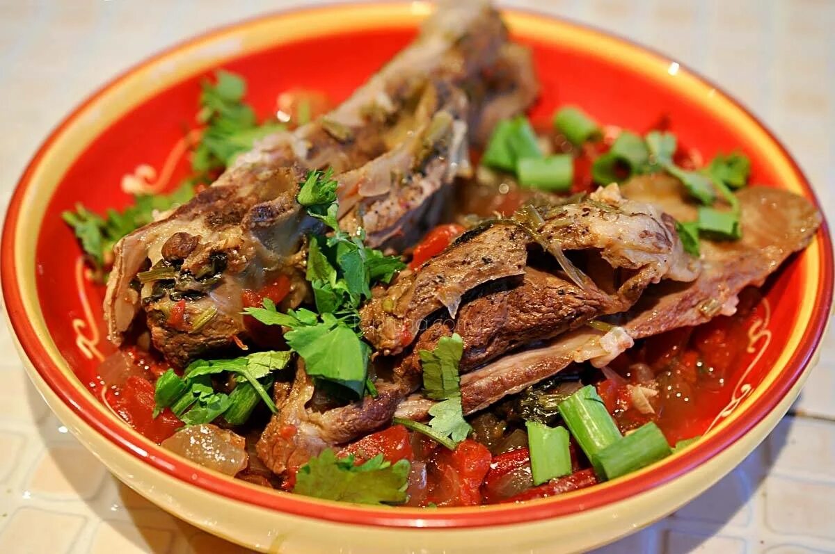 Хашлама армянская. Хашлама из говядины. Хашлама по-грузински. Хашлама с овощами. Хашлама с овощами.