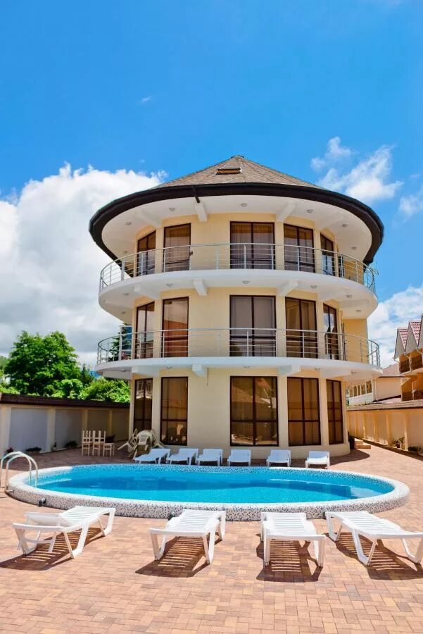 Гостиница в вардане сочи. Эверест вардане гостиница. Отель море вардане. Гостиница в вардане сочи. Вардане отели.