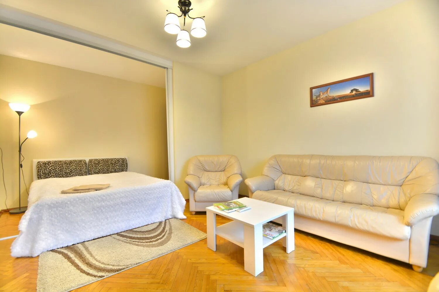 столица белоруссия kvartira arenda. победителей 3 минск снять квартиру посуточно. снять квартиру в белоруссии. квартира на белорусские минск снять на сутки. аренда дома в белоруссии посуточно.