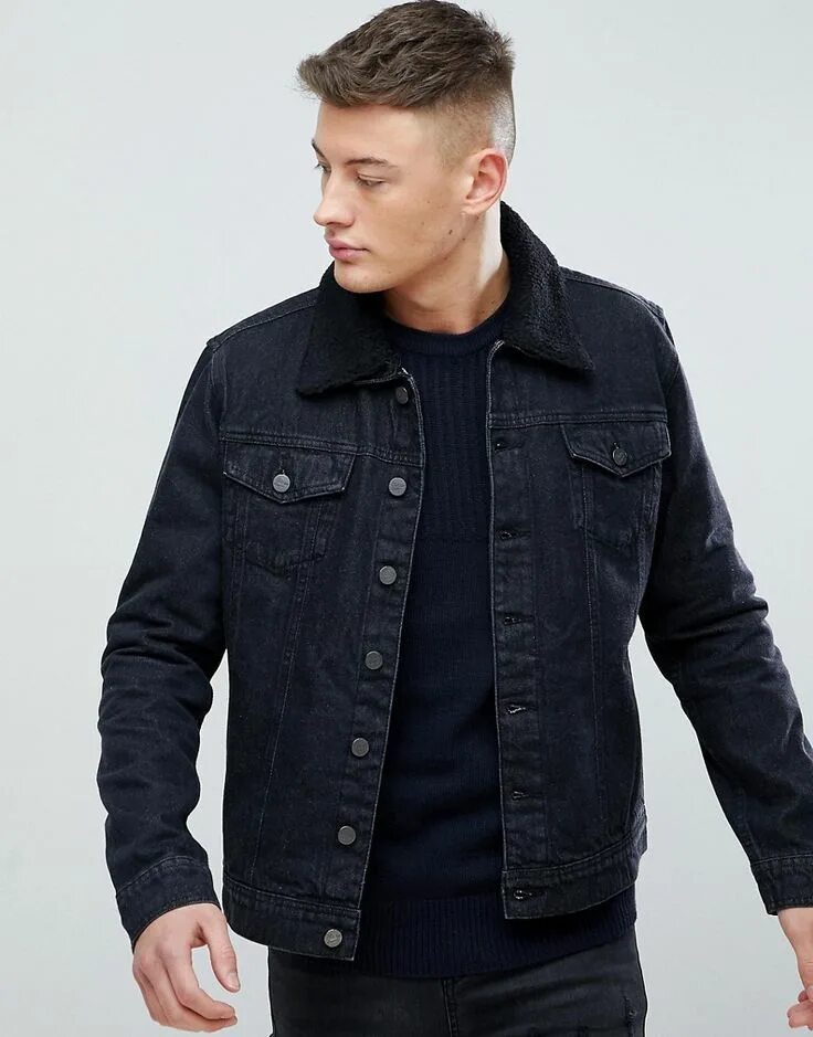 Bonobo jeans куртка мужская. Мужская джинсовая куртка с черным мехом. Мужская джинсовая куртка с черным мехом. Джинсовая куртка шерпа мужская. Wrangler sherpa jacket black.