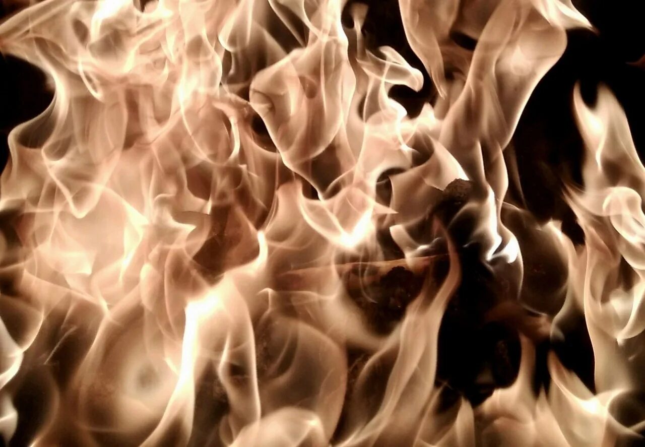Черный огонь. Белое пламя. Белое пламя. Композиция огонь. Белое пламя.