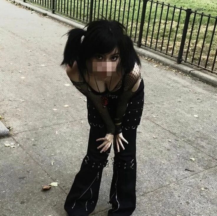 Tilted emo drain