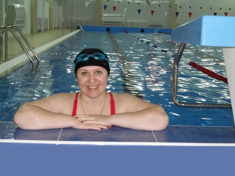 Бассейн аквамарин камские поляны. Бассейн довольное. Бассейн аквамарин доволенский район. Довольное бассейн. Довольное бассейн.