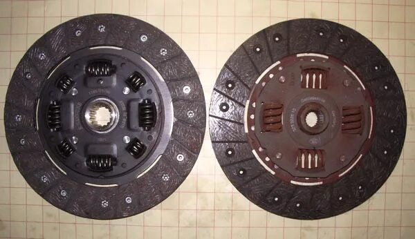 Диск сцепления 1601200-eg01b. Ротор генератора yamaha grizzly 700 аналог. Центробежное сцепление 428 цепь. Диск сцепления 20. Комплект сцепления на мондео 3 бишкек.