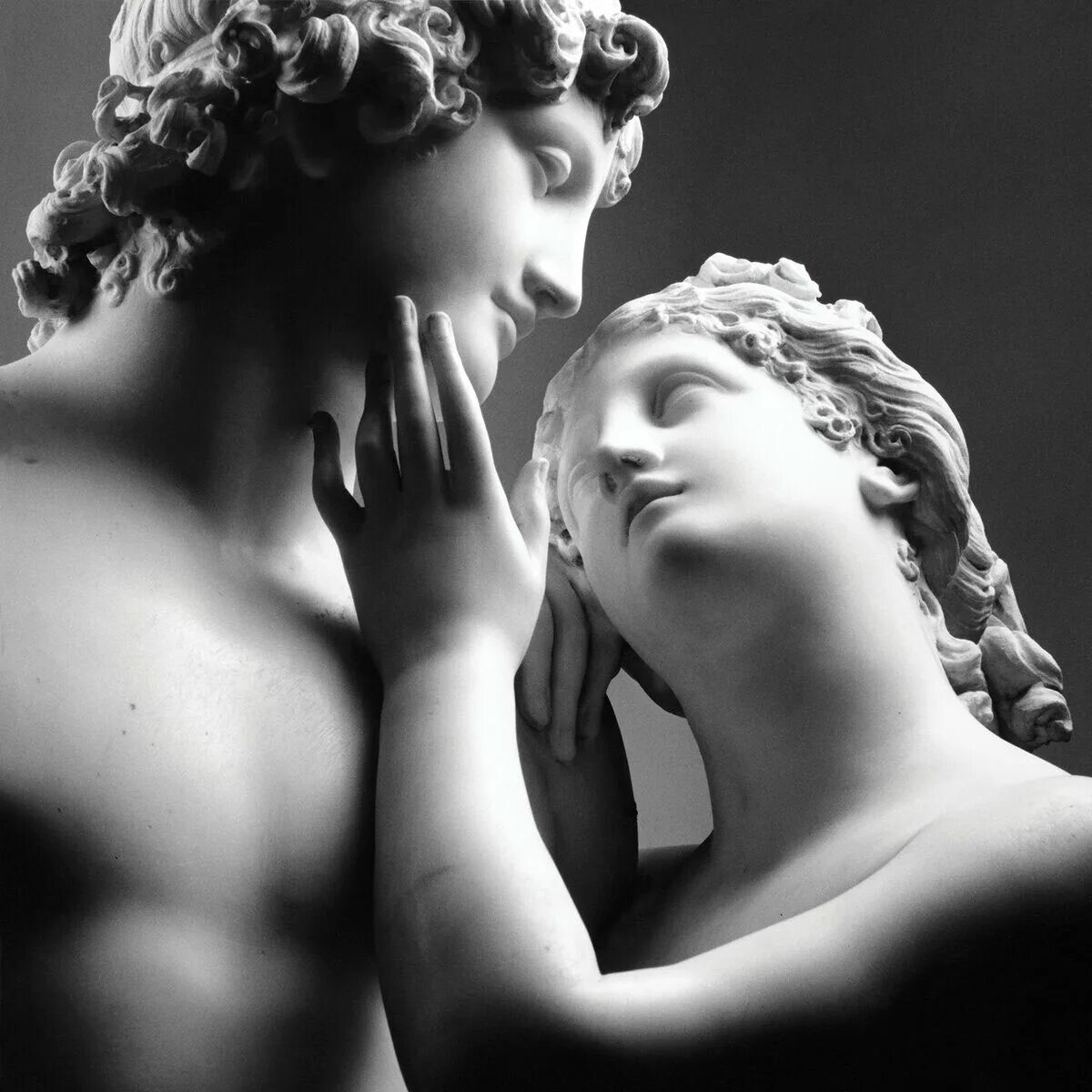 Афродита и адонис. Скульптор антонио канова. канова антонио (1757—1822). афродита скульптура древней греции эстетика.