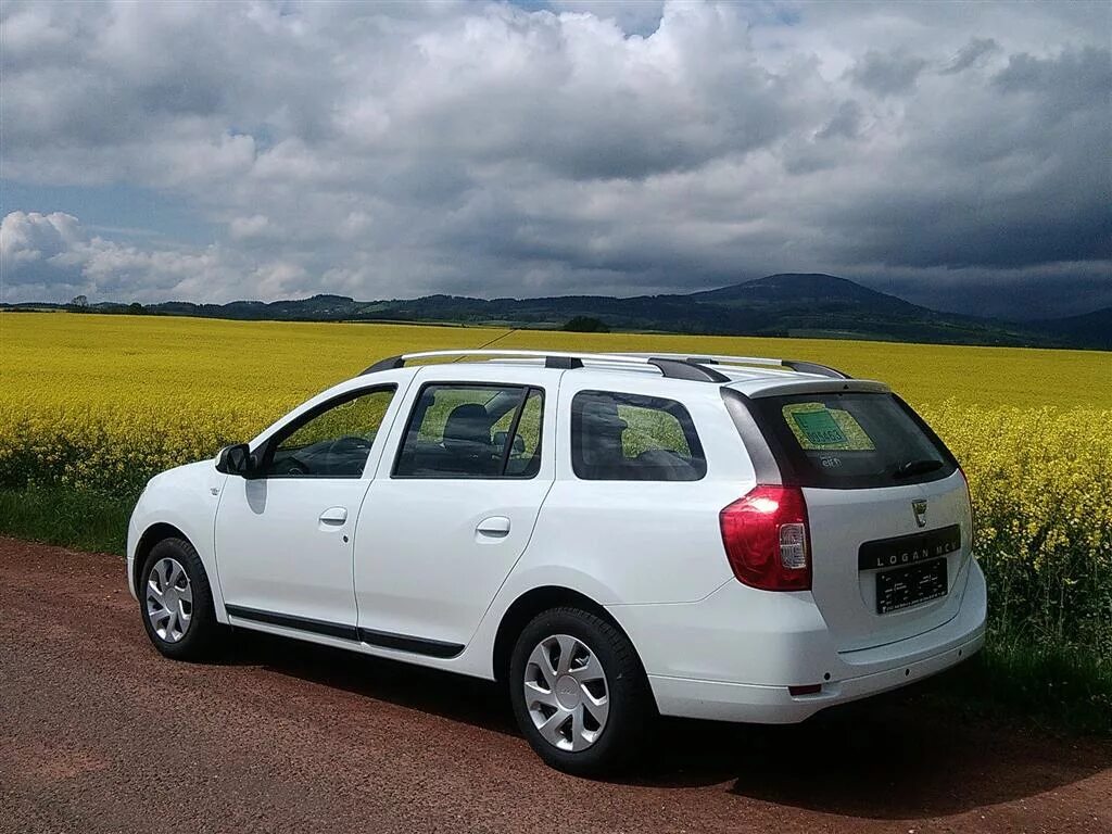 Mcv. Рено Логан MCV. Dacia Logan MCV 2014 универсал. Логан 2 универсал. Рено Логан 2 универсал.