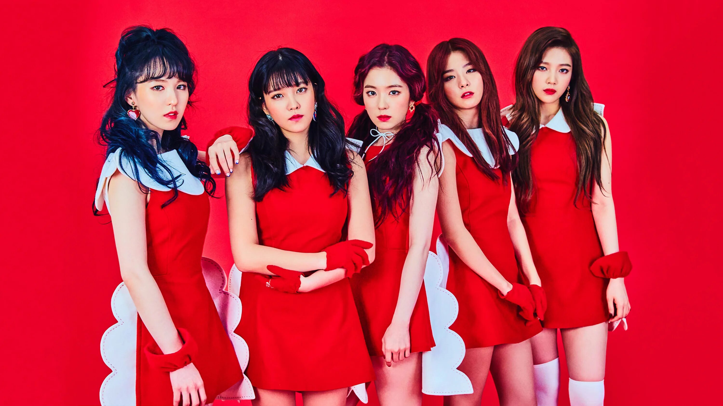 Группа красный клипы. Группа Red Velvet. Корейская группа Red Velvet. Кей поп группа Red Velvet. Группа Red Velvet 2022.