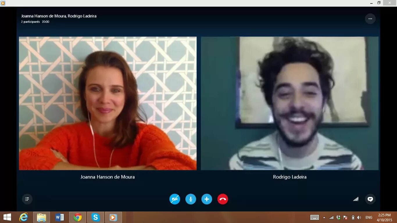 Как связаться по скайпу. Скайп разговор. skype видеозвонок. разговор по скайпу скрин. экран видеозвонка по скайпу.