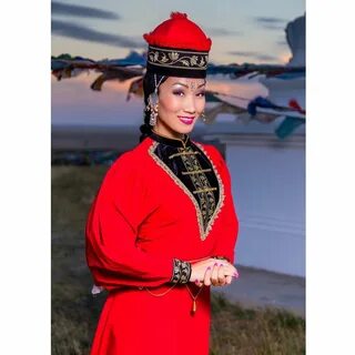 Калмыцкие национальные костюмы женские
