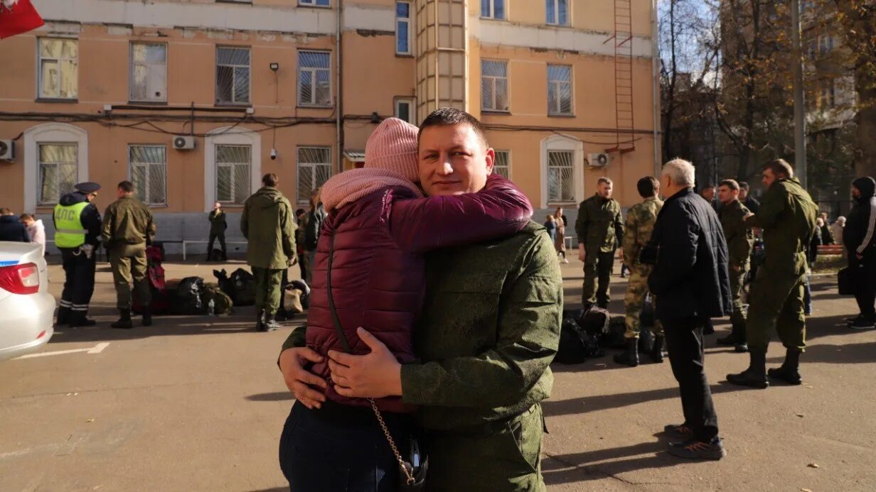 Многодетный отец мобилизация сегодня. Мобилизация в Орле. Мобилизация фото Минобороны. Мобилизация в Москве. Мобилизация жены.