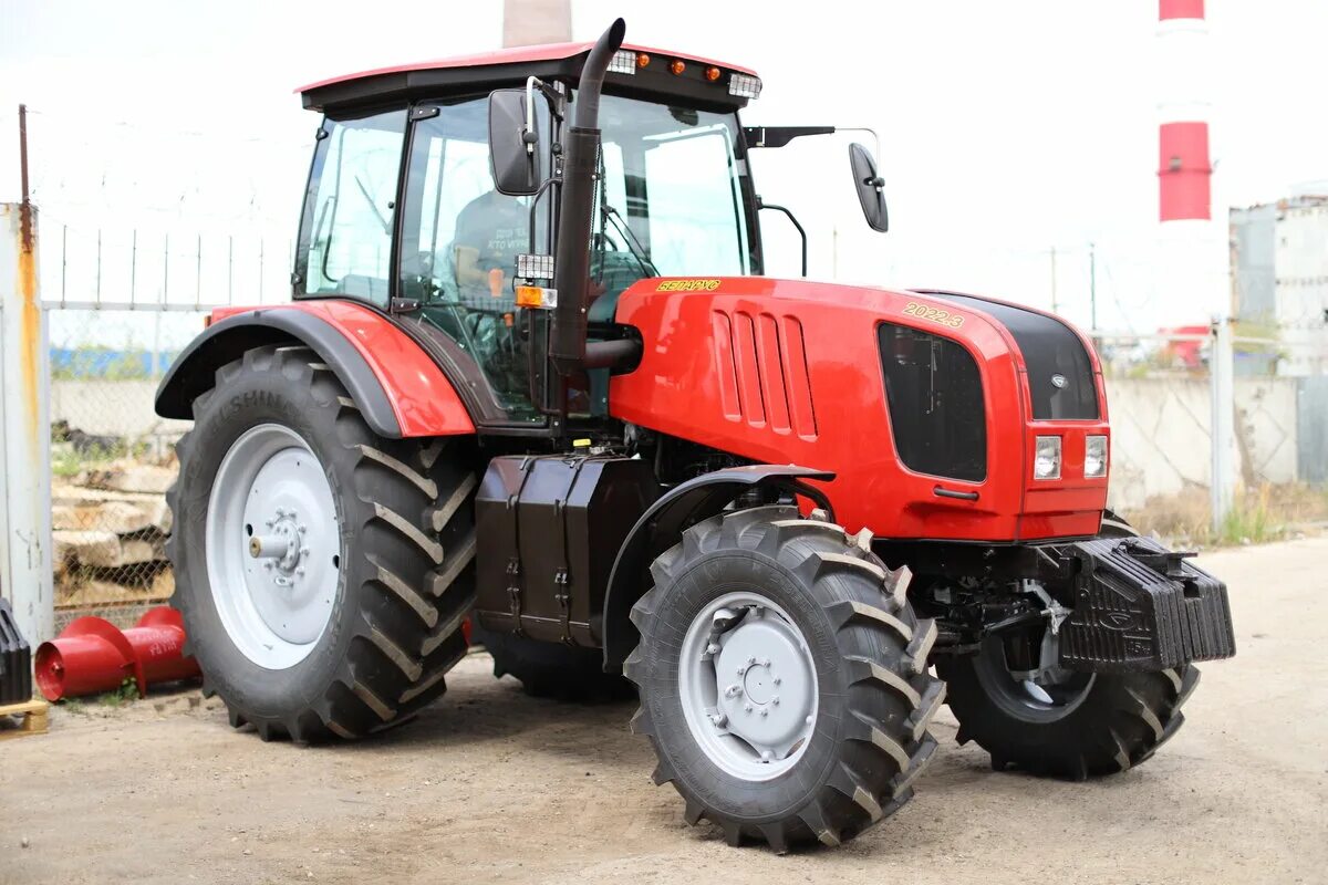 мтз 2022. трактор мтз 2022 беларус. трактор беларус 2022. 3. мтз 2022.