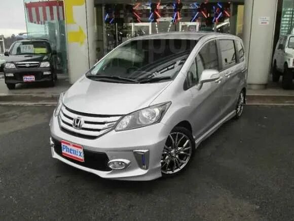 Хонда Фрид gb3. Honda freed 2011. Хонда Фрид на r17. Хонда Фрид на 17 дисках. Honda freed владивосток