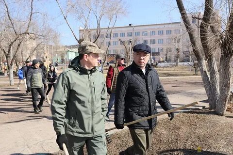 Город начинается с двора