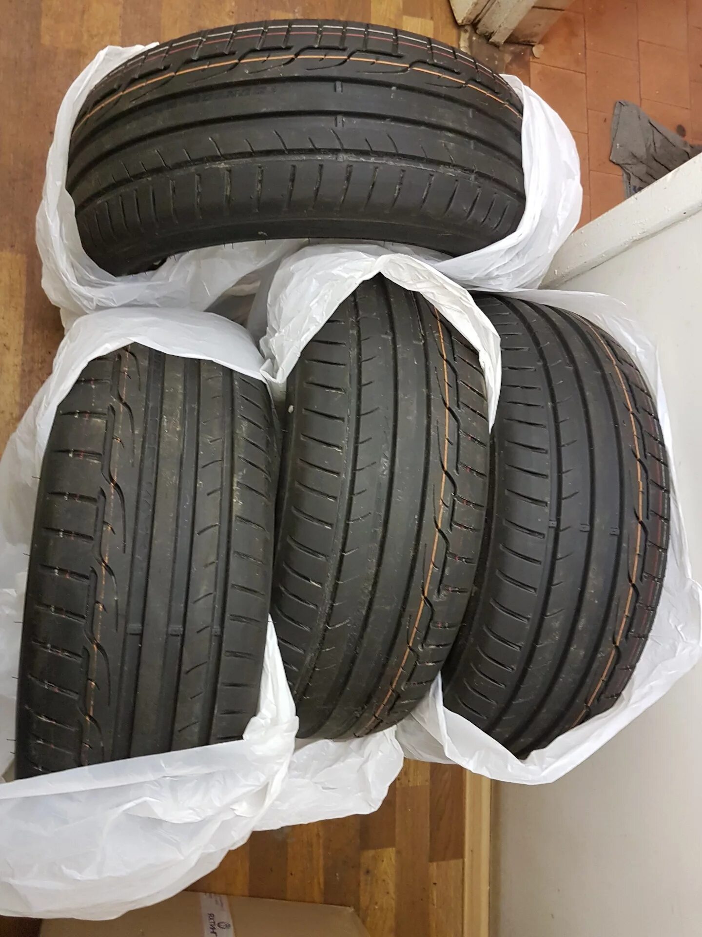 Dunlop 235/55 r17. 235/55/17 Лето Dunlop. 235/55 R17. 235/55 R17 лето е60. 235 60 r17 лето купить