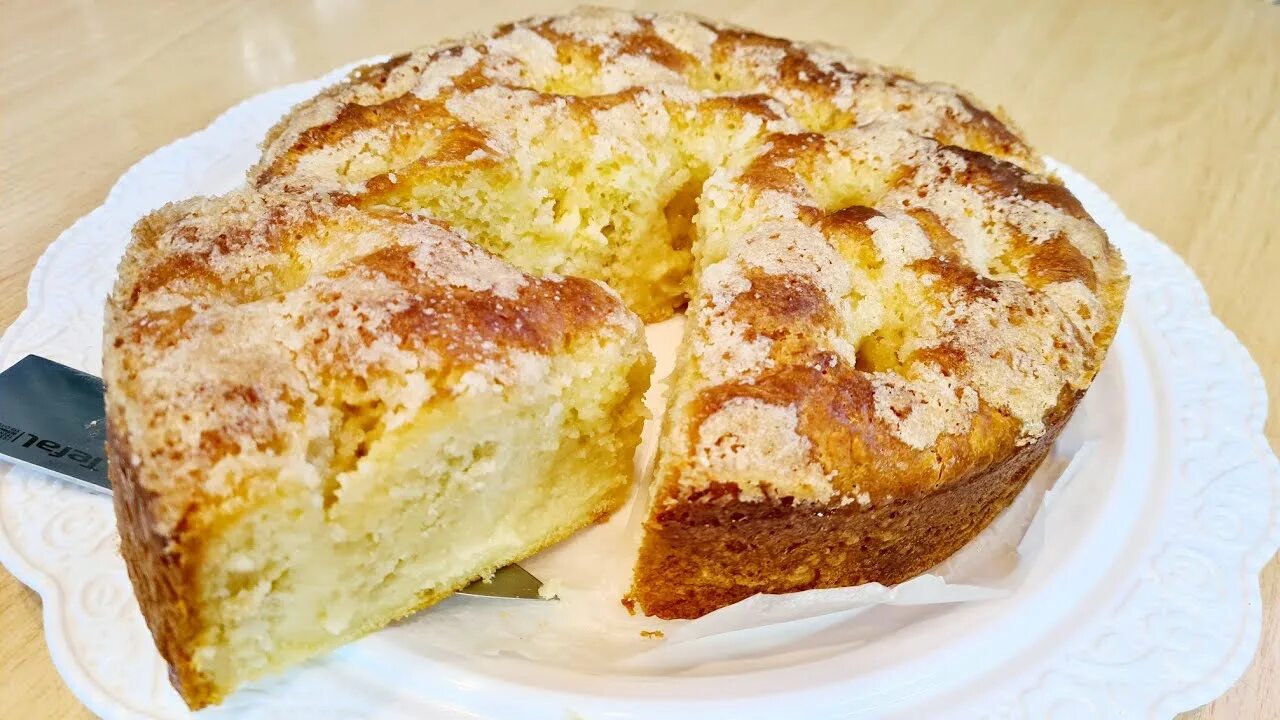 Сахарный пирог рецепт пошагово. Катрин Байер сахарный пирог. Французский сахарный пирог. Сахарный пирог со сливками. Знаменитый сахарный пирог мягкий пышный и очень вкусный.