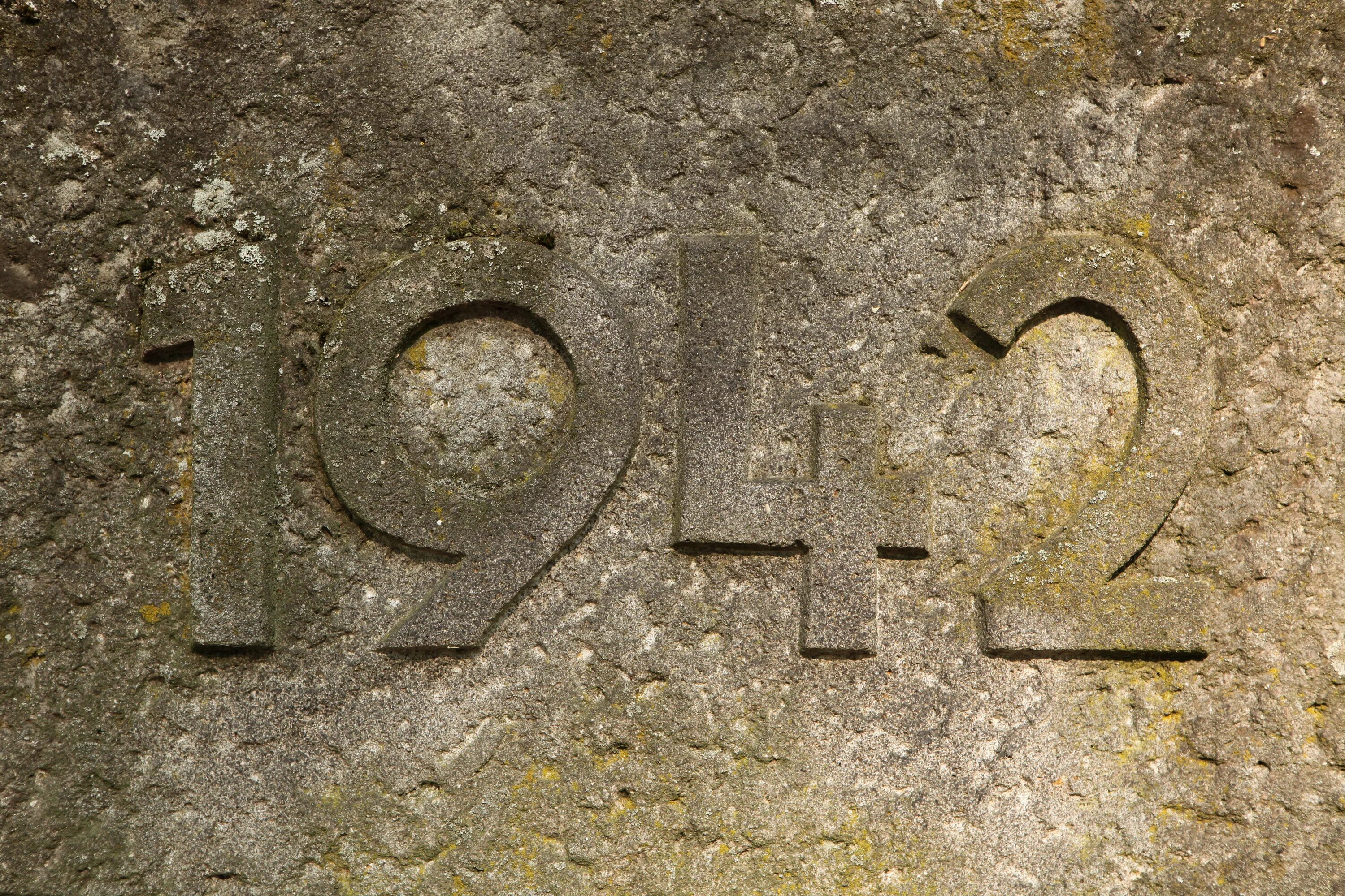 Цифры. 1942 цифры. 1944 цифры. 1945 год цифры. Цифры 1942.