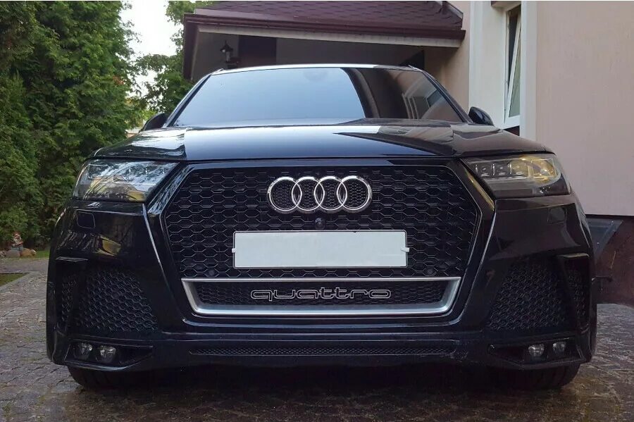 Решетка радиатора q7. Ауди q7 rs. решетка audi q7. rs q7 решетка quattro. ауди rs q7 4l.