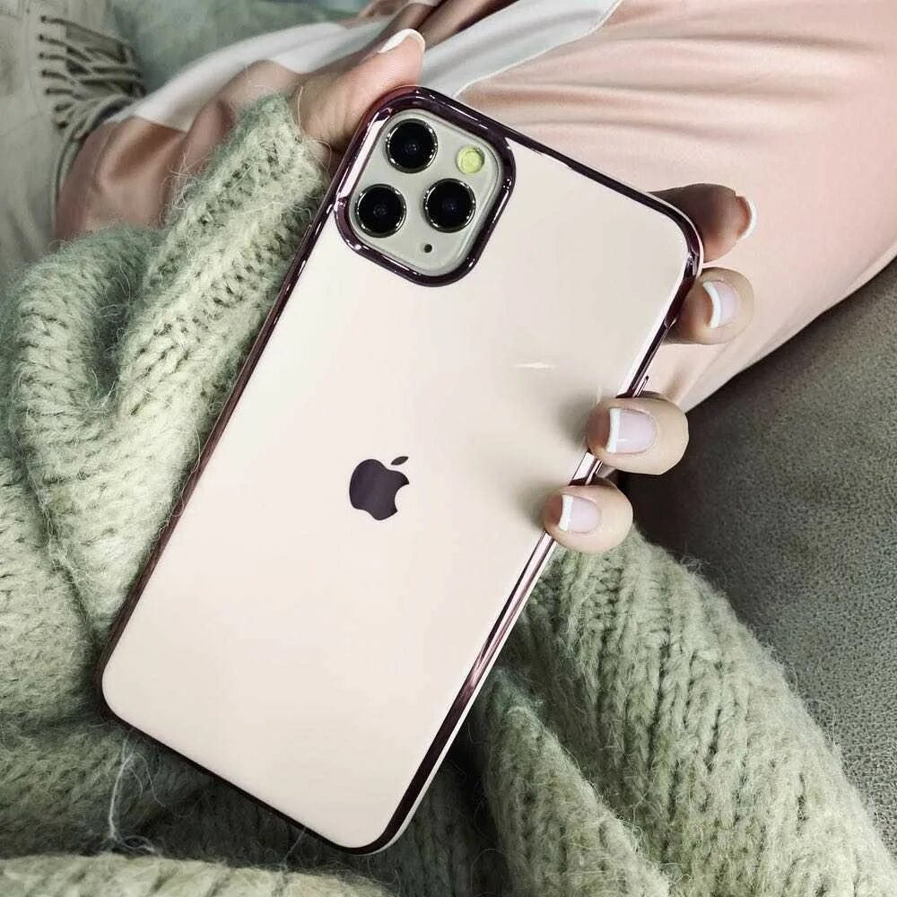 Айфон розовый макс. Розовый айфон 11 pro max. айфон 11про max зеркальный. iphone 11 pro max розовый золотой. айфон 13 про макс розовый.