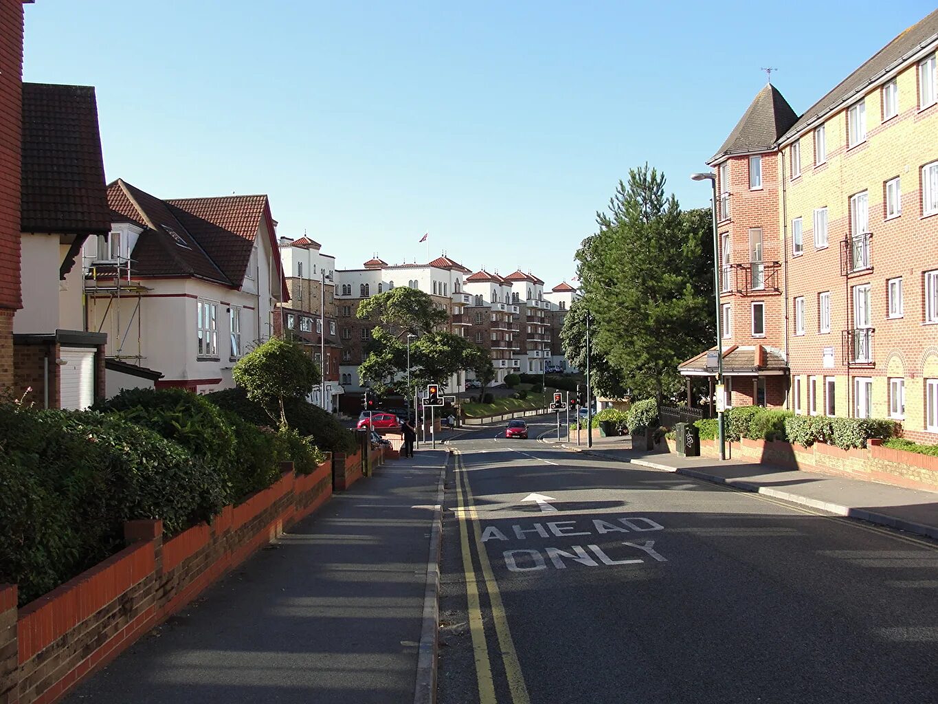 Bournemouth город. Борнмут город в Великобритании. Борнмут город Англия улица Винстон роад. Борнмут достопримечательности. Street let