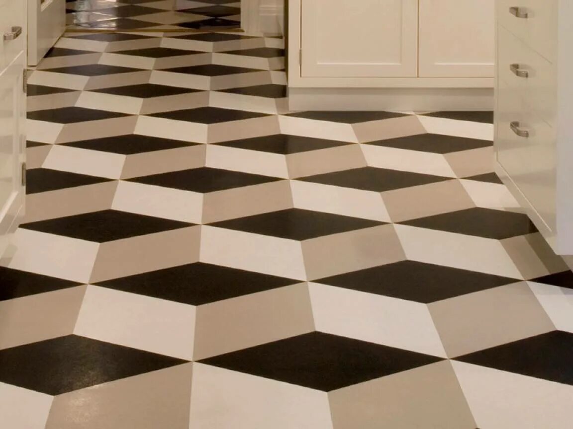Tiling floors