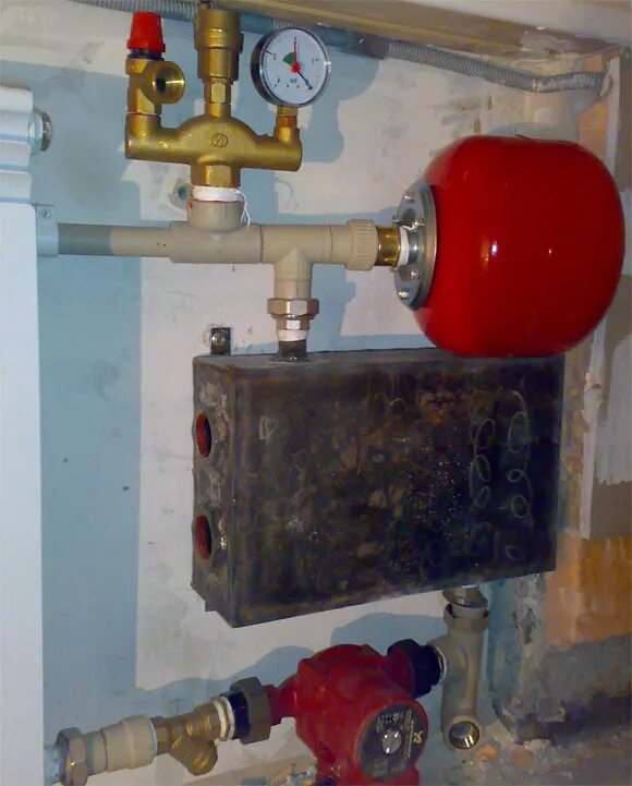 электрокотел для отопления гаража 30 кв м. электрокотел для отопления гаража 30 кв м. радиаторы отопления для гаража. самодельный электрокотел для отопления 220 вольт. электро котёл отопление 220в для гаража.