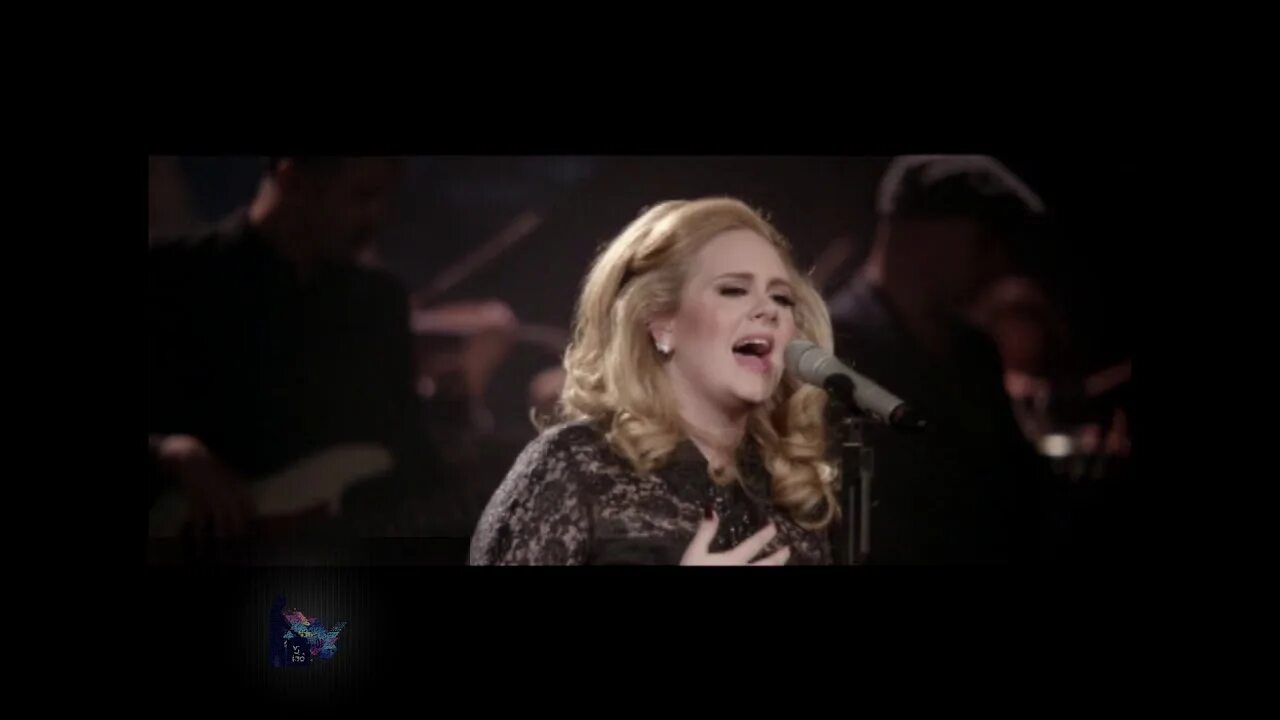Песня ооо оооо. Adele Set Fire to the Rain Live at the Royal Albert Hall.