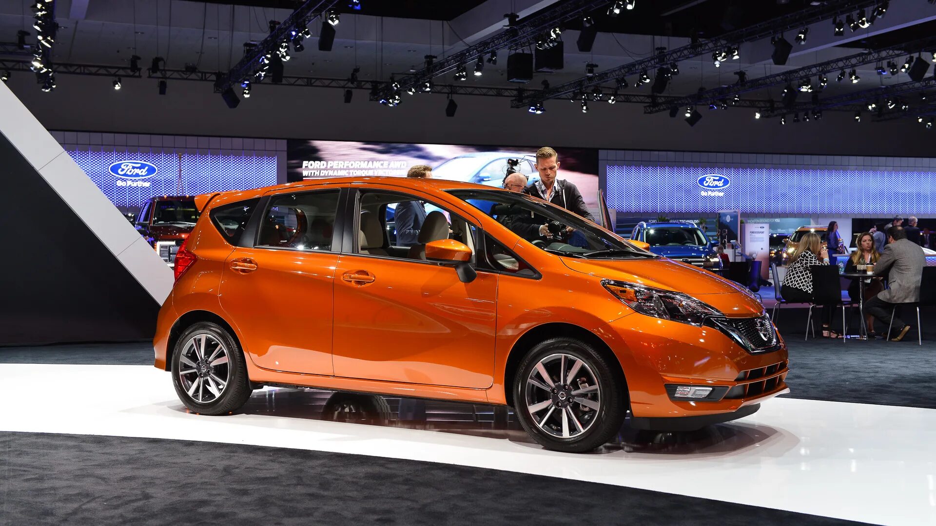 Nissan Note 2017. Nissan Note 2018. Nissan Versa Note (2018). Nissan note 2016