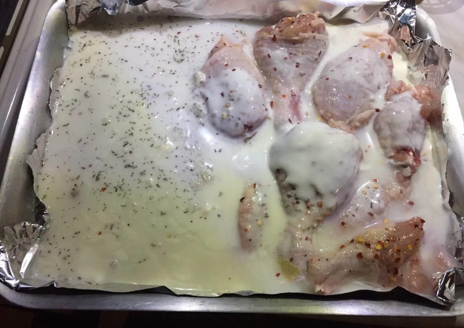 рис в сметане в духовке. курица в сметанном соусе в духовке. курица с рисом и сметаной в духовке. куриные тефтели в сметанном соусе в духовке. тефтели с рисом с подливкой в духовке.