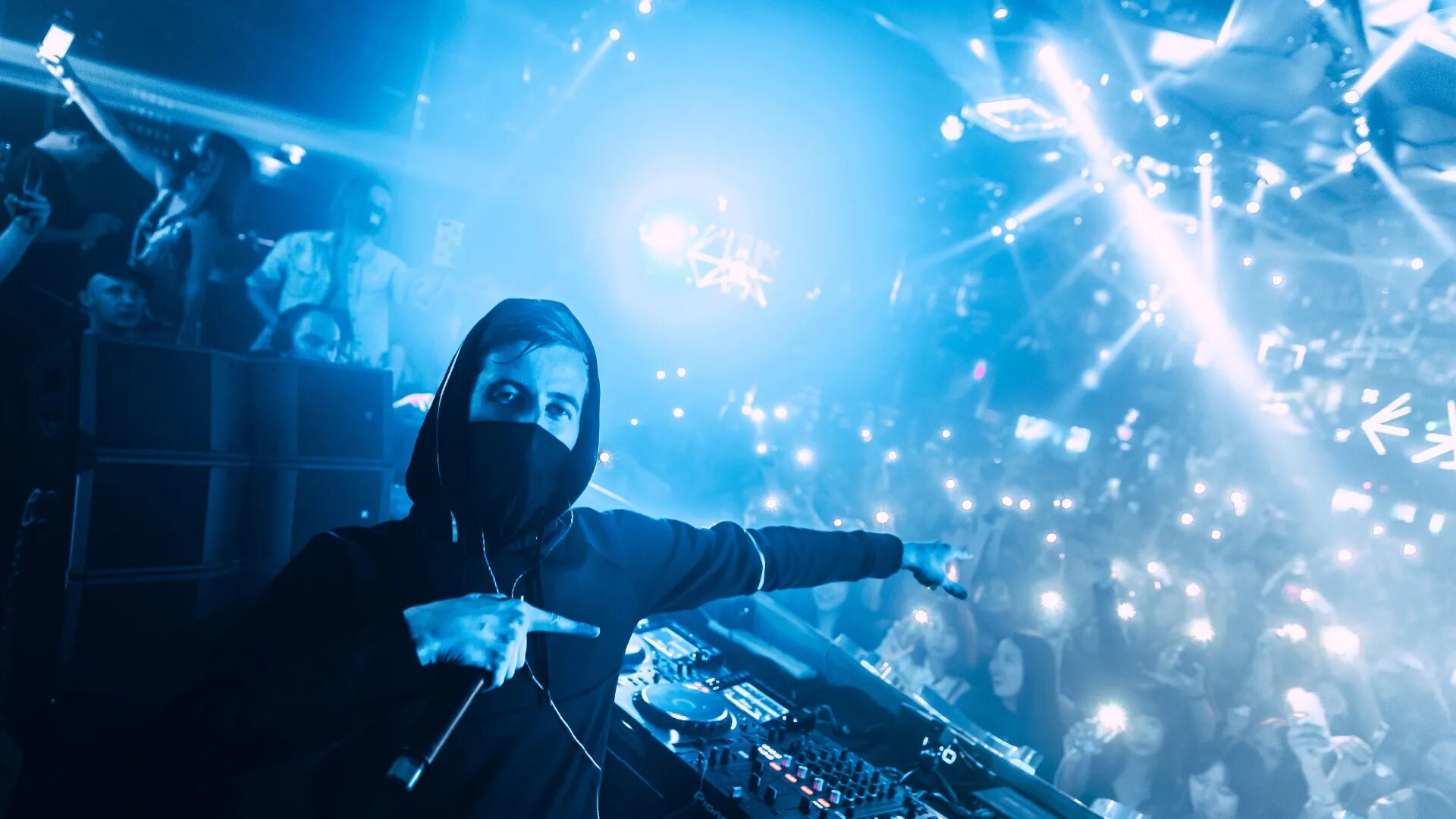 Alan Walker.