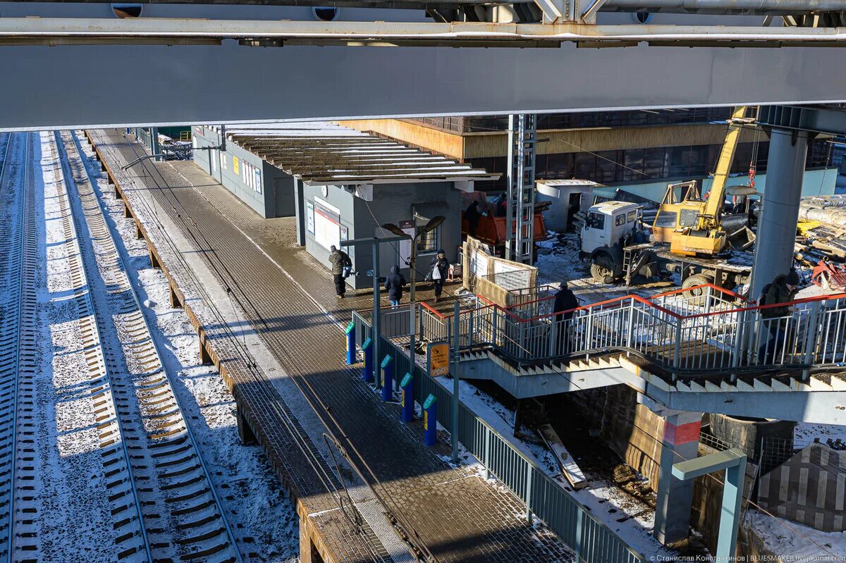 Водонапорная башня красный балтиец. Красный балтиец станция. Станция мцд красный балтиец. Мцд-2 красный балтиец. Платформа подмосковная (красный балтиец).