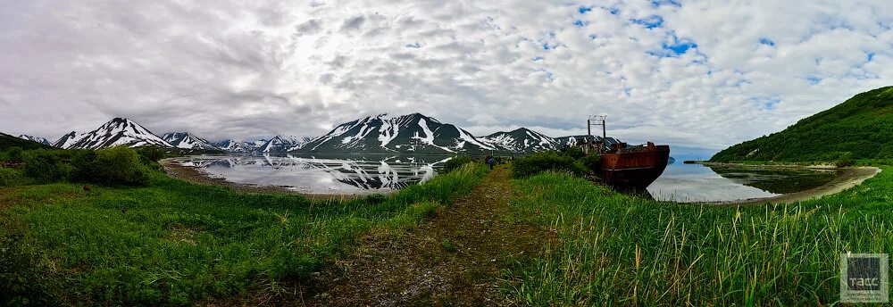 Камчатка рыбный порт. Бухта бечевинская камчатка. Мыс камчатки транспортная компания. Посёлок финвал камчатка. Посёлок финвал камчатка.