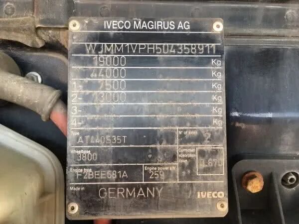 Табличка VIN Ивеко Дейли 35s10. VIN номер Iveco Stralis at 440. Вин номер Iveco EUROCARGO. Табличка VIN Ивеко Дейли 2007. Вин ивеко дейли