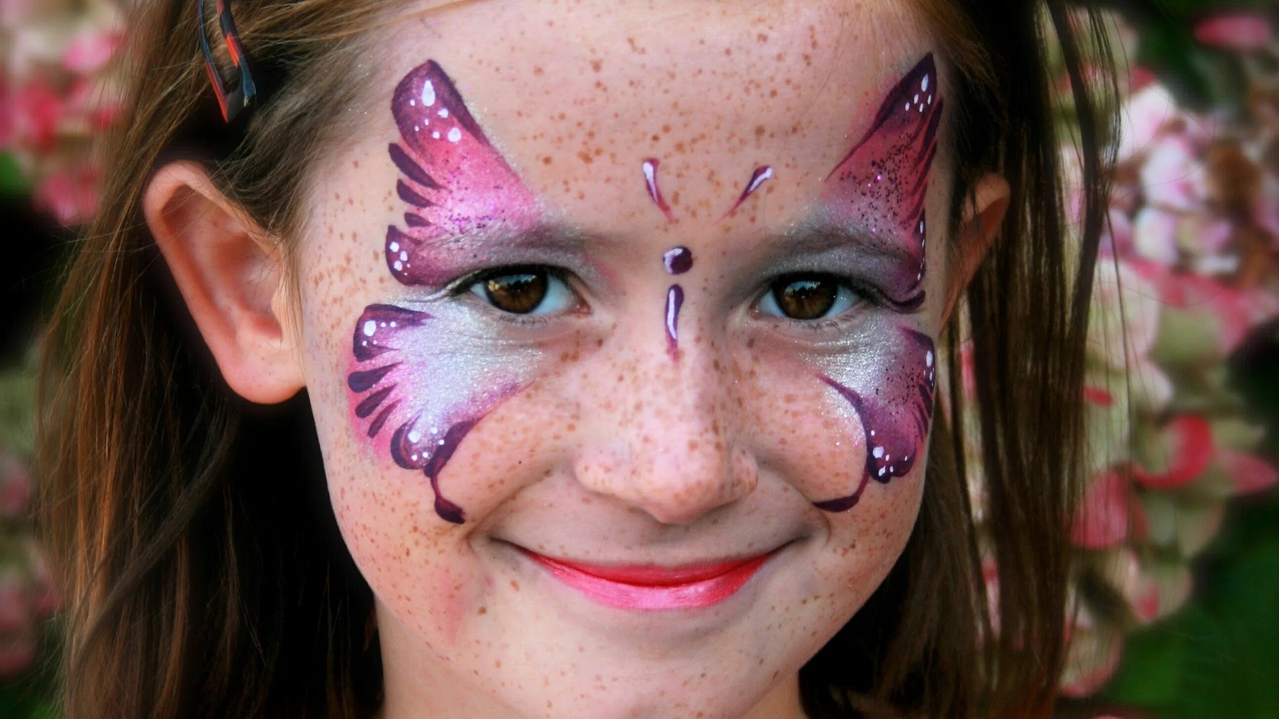 Face paint перевод. Аквагрим для детей. Детский грим на лице. Аквагрим лёгкий для девочек.