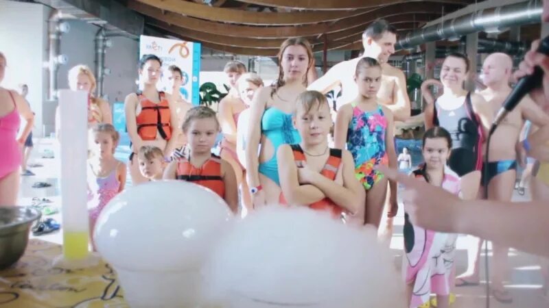 Аквапарк улет ульяновск гостиница при аквапарке. Аквапарк ульяновск. аквапарк улет. утес аквапарк ульяновск. улет ульяновск.