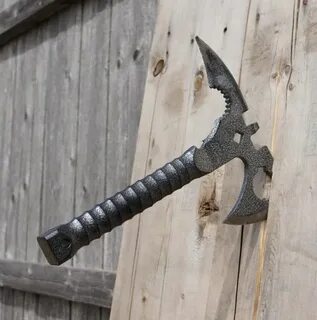 Battle axe