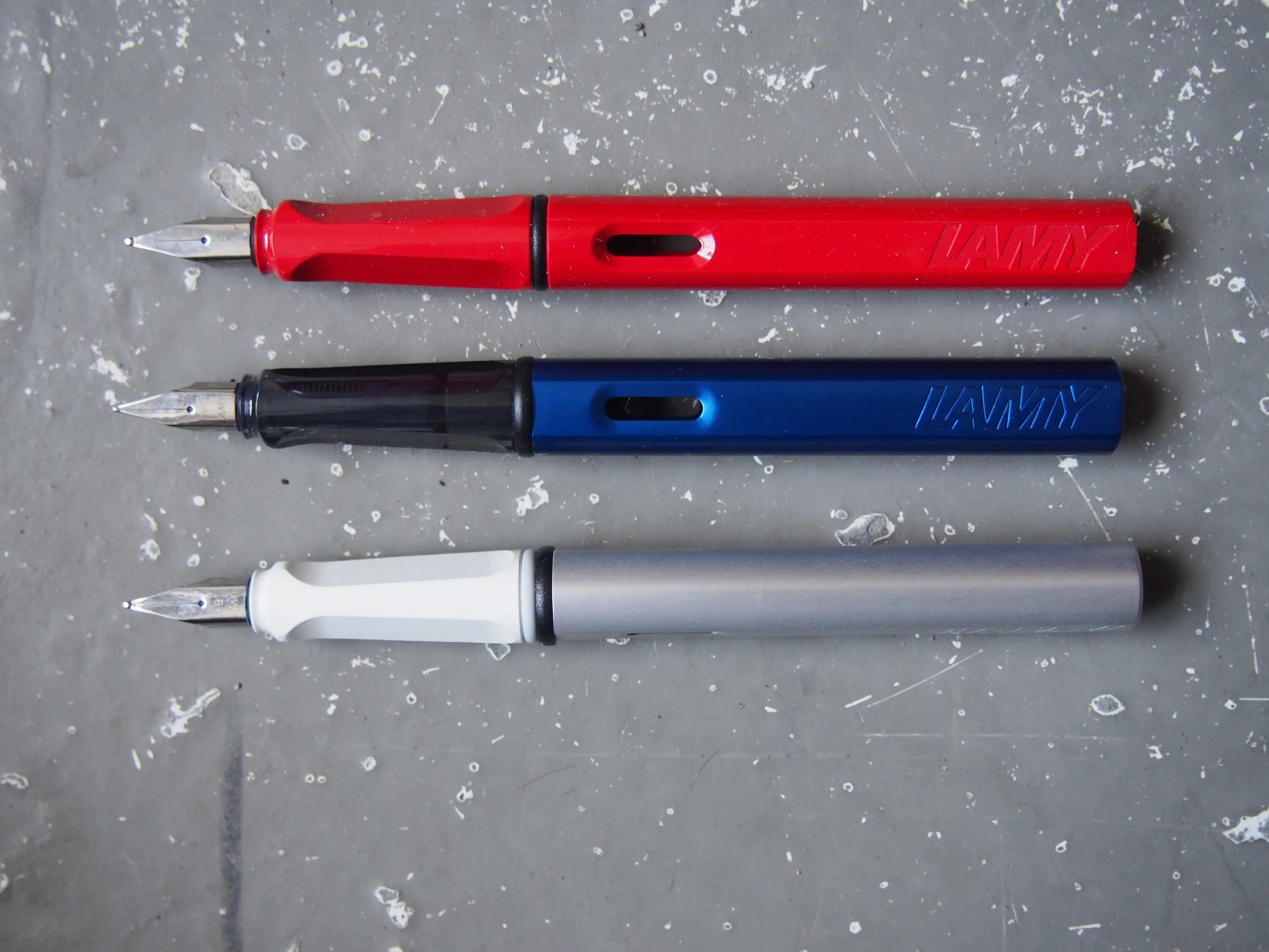 Lamy safari. Lamy Safari Braun. Lamy Safari 313. Lamy Safari упаковка.