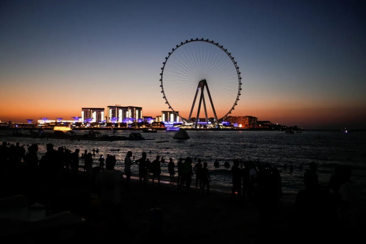 Колесо обозрения ain dubai. Колесо обозрения дубай. Глаз дубая колесо обозрения. Колесо обозрения ain dubai. Айн дубай колесо обозрения.
