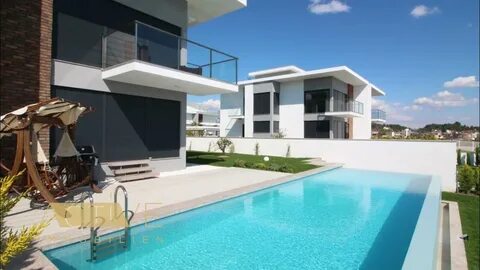 Side property