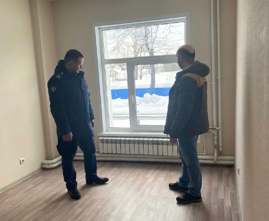 Жилье для детей сирот. Квартиры сиротам. Жильем прокуроров. Жильем прокуроров. Жильем прокуроров.