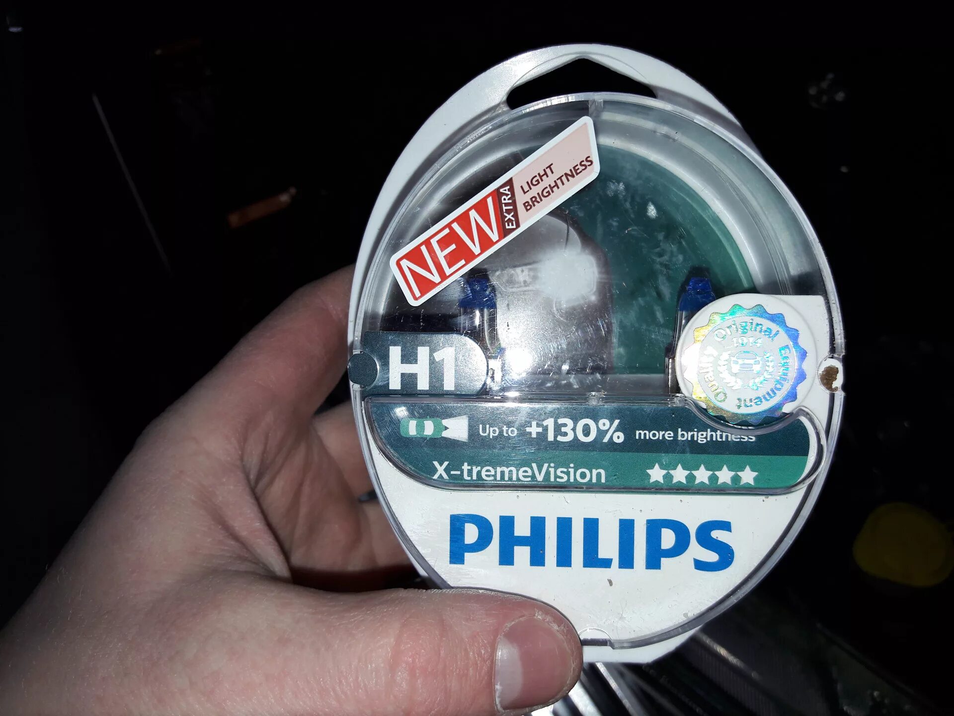 H1 12v 55w x-treme vision pro150%. X-treme vision +130 h4 3400k. Лампочка филипс h4 +130 vision на мотоцикл. H1 12v 55w x-treme vision pro150%. Philips 130.