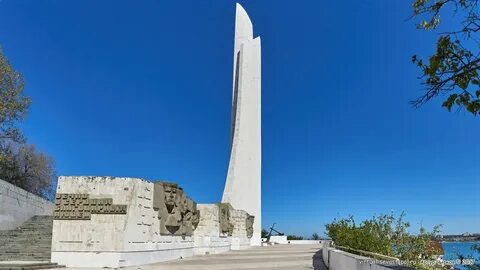 Где обелиски