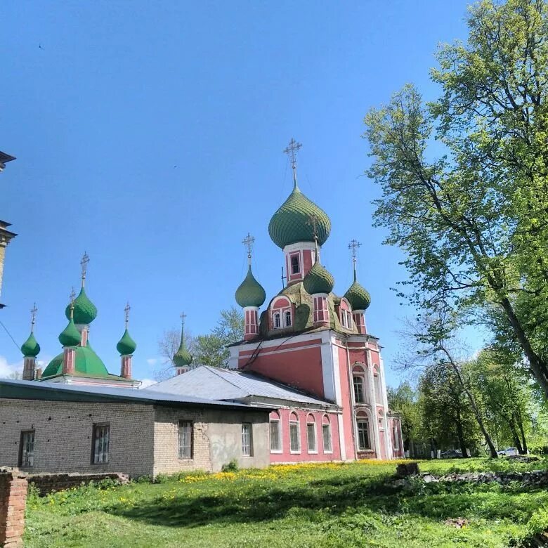 Город переславль залесский. Названте Переяславль Переславль-Залесский. Переславль-Залесский экскурсии. Левитан Переславль Залесский. Княжеские палаты Переславль Залесский.