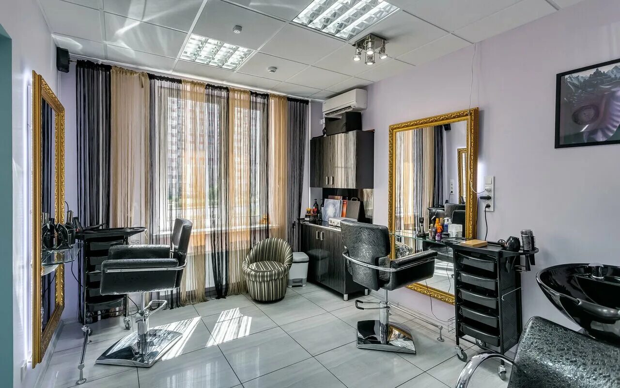 Holiday kids парикмахерская наталья. Ростов на дону работа парикмахерских. Ростов на дону работа парикмахерских. Фото парикмахерской. Салон красоты космонавтов 1.