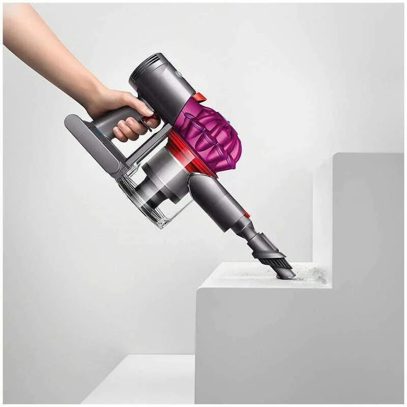 Купить дайсон вертикальный. Пылесос Dyson v7 Motorhead. Пылесос Dyson v7 animal Extra. Пылесос Dyson sv11 v7. Пылесос Дайсон беспроводной v8.