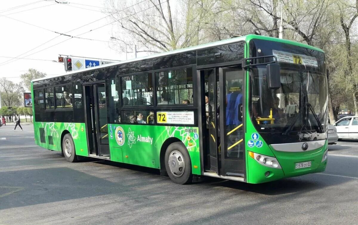 Автобусы Алматы. Автобус 72. Алматинский автобус. Городской автобус ман 2020.