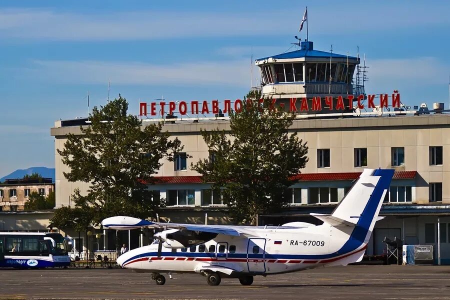 Аэропорт Петропавловск-Камчатский. Аэропорт Елизово. Аэродром Петропавловск-Камчатский Елизово. Петропавловск аэропорт. Петропавловск камчатский аэропорт вылета сегодня