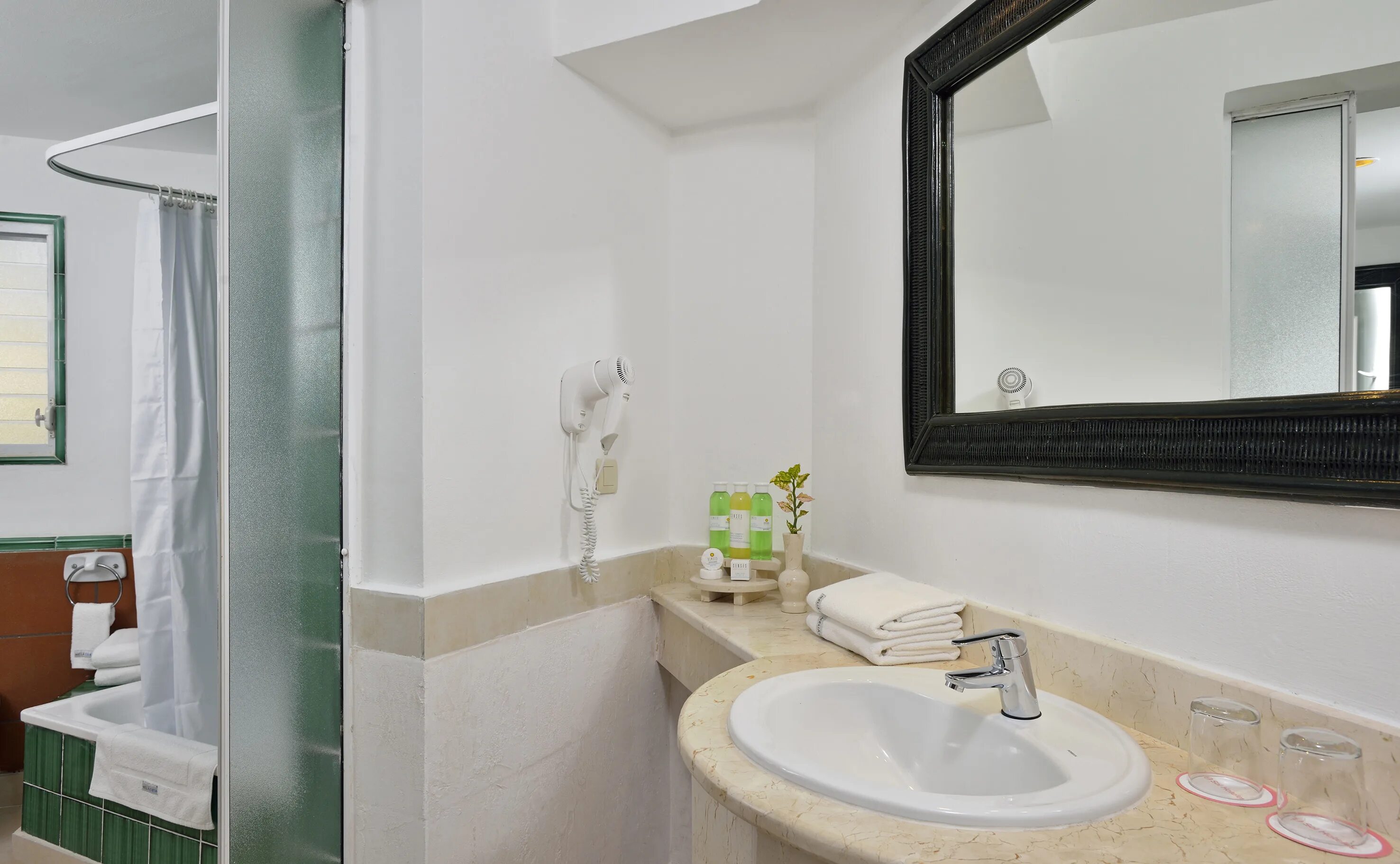 Кайо коко tryp cayo coco. Отель tryp cayo coco 4. tryp cayo coco номера. tryp cayo coco отель номера. tryp cayo coco 4 ванные.