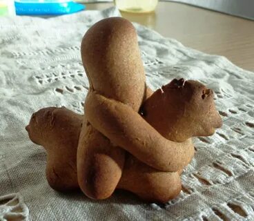 Маленький комочек из мякиша 5 букв круглый