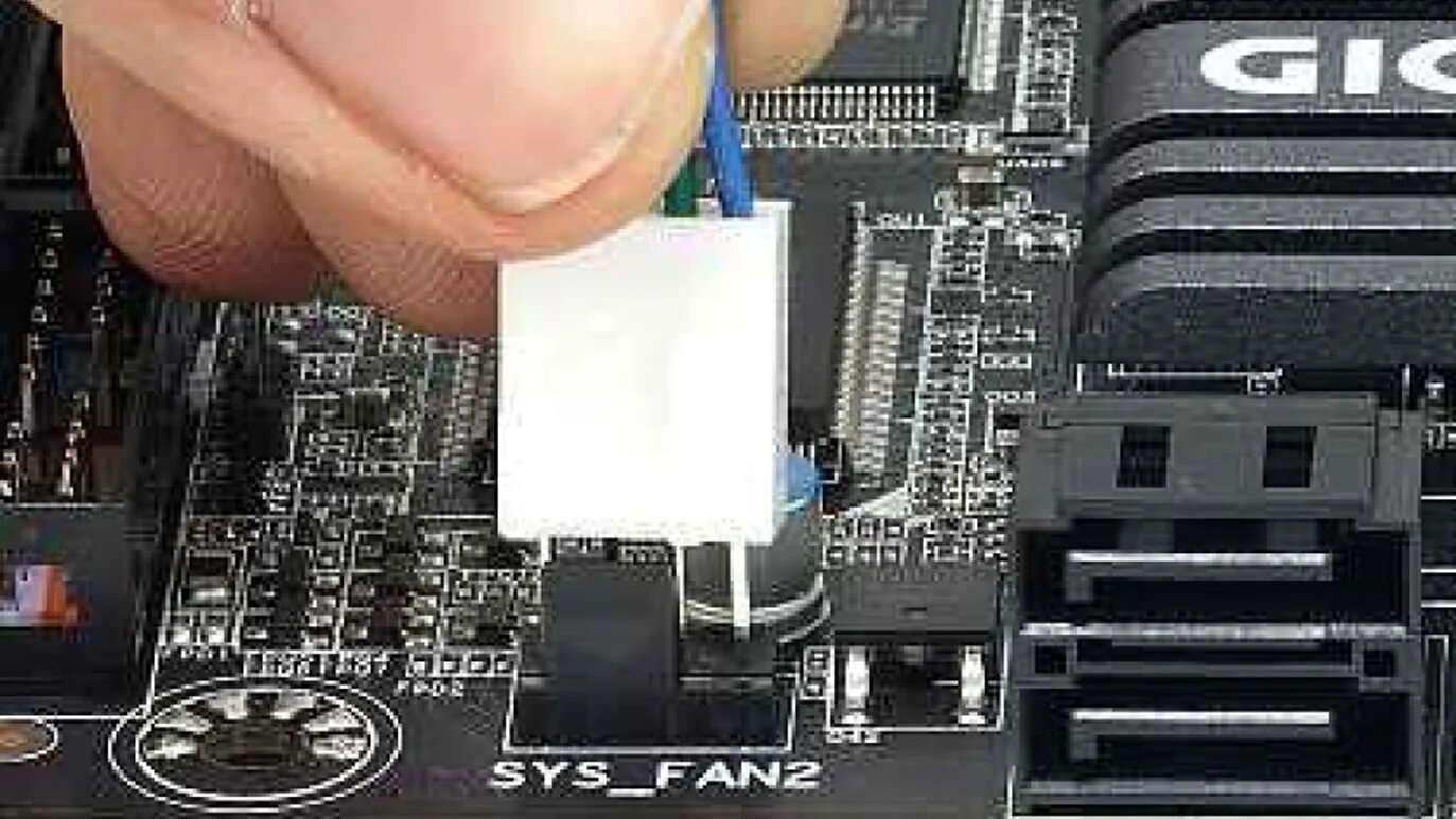 Sys Fan 3 на материнской плате. Sys Fan 1 на материнской плате MSI что это. Sys Fan 2 на материнской плате что это. Провод sys Fan. Разъем sys fan