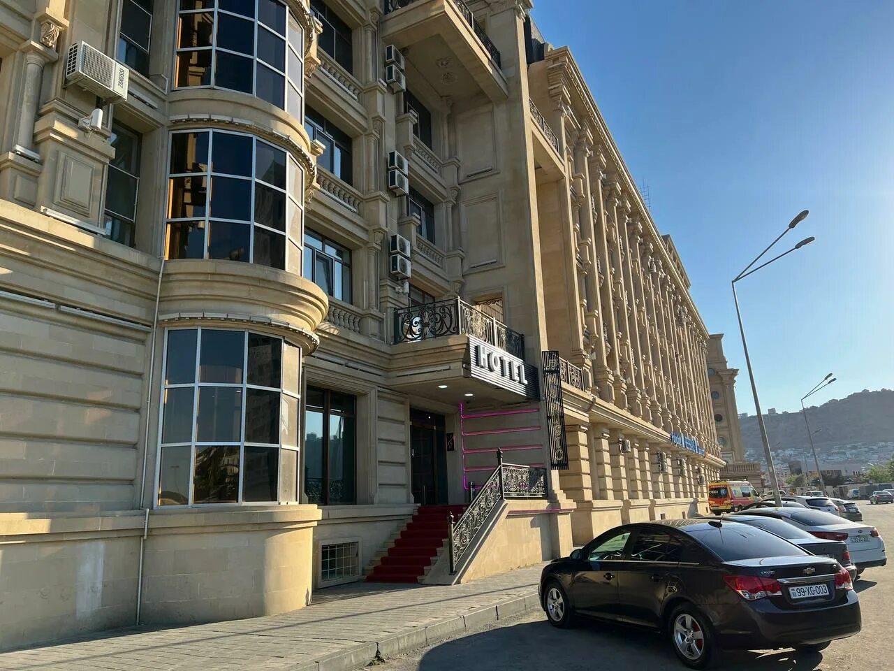 Atropat 4*. Баку центр города. Мархал отель азербайджан. Отель ривьера баку. Каспийская ривьера баку.